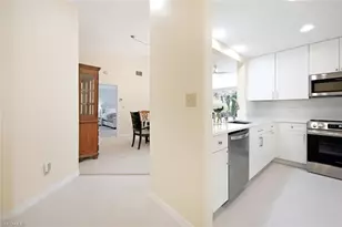 506 Courtside Dr, Naples, FL 34105 - Photo 6
