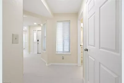 506 Courtside Dr #E201, Naples, FL 34105 - Photo 2
