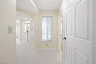 506 Courtside Dr, Naples, FL 34105 - Photo 2
