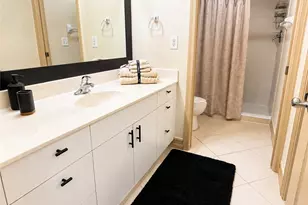 7839 Regal Heron Cir, Naples, FL 34104 - Photo 8