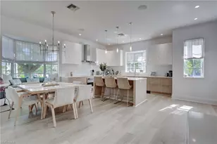 687 9th Ave S, Naples, FL 34102 - Photo 16