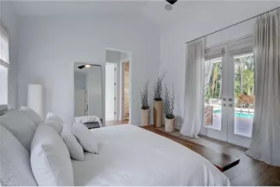 687 9th Ave S, Naples, FL 34102 - Photo 6