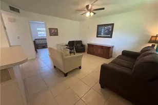 3325 Airport Rd N, Naples, FL 34105 - Photo 10