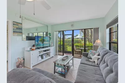 27 Greenbrier St #109, Marco Island, FL 34145 - Photo 4