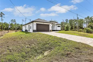 808 Willard Ave, Lehigh Acres, FL 33972 - Photo 2