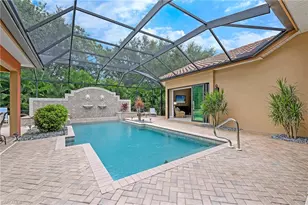 967 Tivoli Dr, Naples, FL 34104 - Photo 10