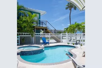 210 Dakota Ave, Fort Myers Beach, FL 33931 - Photo 20