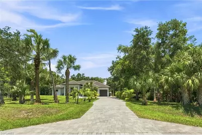 209 35th Ave NW, Naples, FL 34120 - Photo 12