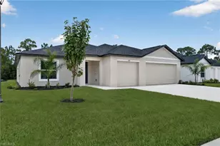 17101 Pompeii Wy, North Fort Myers, FL 33917 - Photo 2