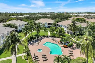 5021 Maxwell Cir, Naples, FL 34105 - Photo 2