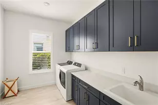 11420 Canal Grande Dr, Fort Myers, FL 33913 - Photo 22
