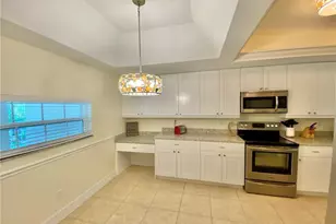 230 Sugar Pine Ln, Naples, FL 34108 - Photo 14