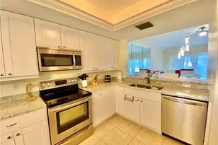 230 Sugar Pine Ln, Naples, FL 34108 - Photo 16