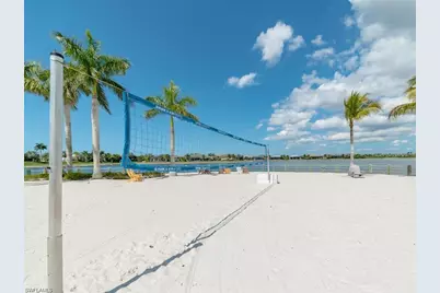 14338 Laguna Springs Ln, Naples, FL 34114 - Photo 44