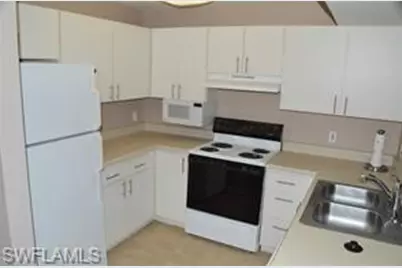 8214 Key Royal Cir #125, Naples, FL 34119 - Photo 8
