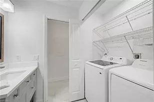 400 Fox Haven Dr, Naples, FL 34104 - Photo 20