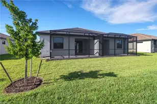 19592 Hinkley Dr, Estero, FL 33928 - Photo 28