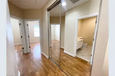 5325 Cove Cir, Naples, FL 34119 - Photo 12