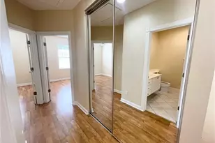 5325 Cove Cir, Naples, FL 34119 - Photo 12