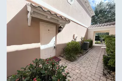 5325 Cove Cir, Naples, FL 34119 - Photo 20