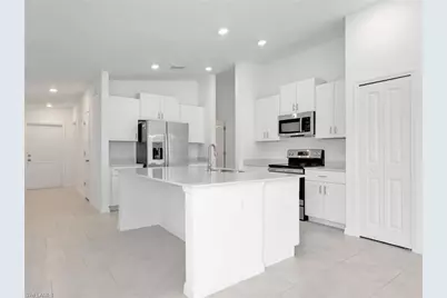 12321 Dakota Ridge Pl, Lehigh Acres, FL 33974 - Photo 8