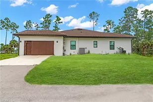 3677 8th Ave NE, Naples, FL 34120 - Photo 4