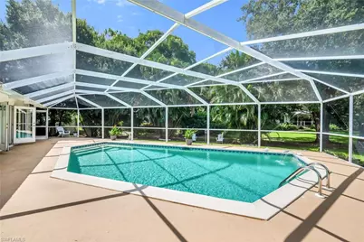 7558 Cordoba Cir, Naples, FL 34109 - Photo 42