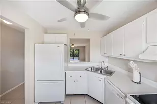 1101 Rosemary Ct, Naples, FL 34103 - Photo 10