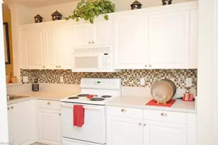 7818 Great Heron Way, Naples, FL 34104 - Photo 6