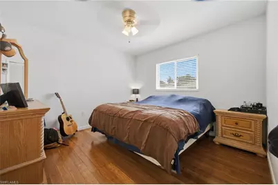 702 109th Ave N, Naples, FL 34108 - Photo 10
