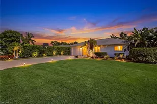 702 109th Ave N, Naples, FL 34108 - Photo 4