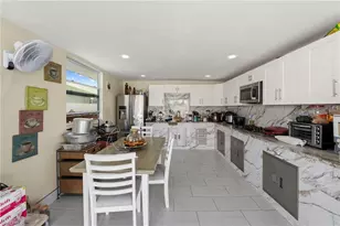 4109 29th Pl SW, Naples, FL 34116 - Photo 32