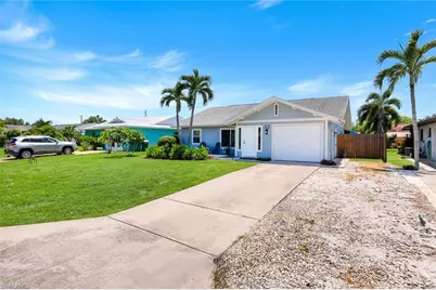 52 1st St, Bonita Springs, FL 34134 - Photo 30