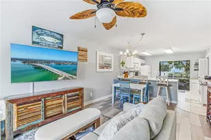731 W Elkcam Cir, Marco Island, FL 34145 - Photo 4