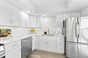 105 Harrison Rd, Naples, FL 34112 - Photo 12