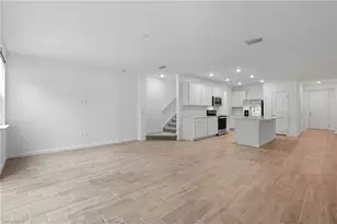 27881 Radiant Ct, Bonita Springs, FL 34135 - Photo 8