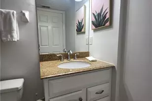 9640 Victoria Ln, Naples, FL 34109 - Photo 16