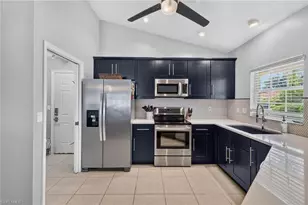 11071 Linnet Ln, Naples, FL 34119 - Photo 4