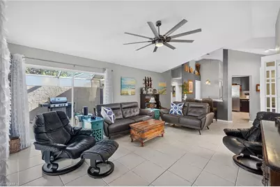 11071 Linnet Ln, Naples, FL 34119 - Photo 12