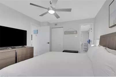 175 5th Ave S #4, Naples, FL 34102 - Photo 18