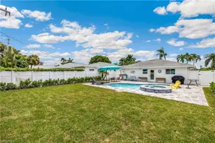791 94th Ave N, Naples, FL 34108 - Photo 22