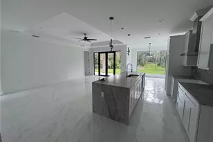 628 20th St SE, Naples, FL 34117 - Photo 4
