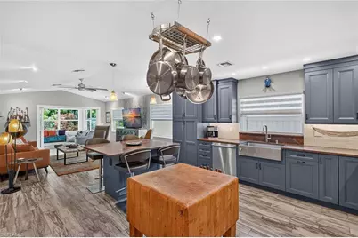 691 100th Ave N, Naples, FL 34108 - Photo 2