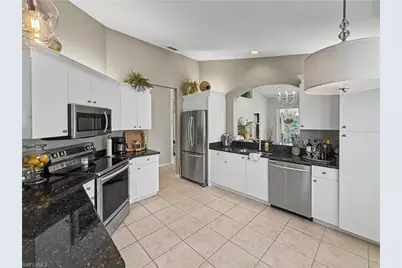 5932 Sand Wedge Ln #1708, Naples, FL 34110 - Photo 10