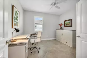 15140 Palmer Lake Cir, Naples, FL 34109 - Photo 4