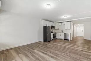 1 Bluebill Ave, Naples, FL 34108 - Photo 6