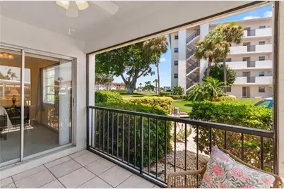 5 High Point Cir W #104, Naples, FL 34103 - Photo 22