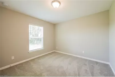 4211 21st St SW, Lehigh Acres, FL 33976 - Photo 10