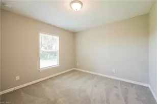 4211 21st St SW, Lehigh Acres, FL 33976 - Photo 10