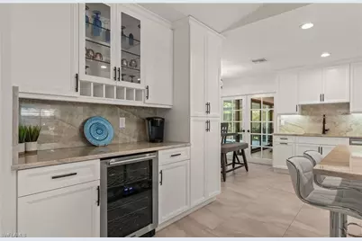2307 Queens Way, Naples, FL 34112 - Photo 14